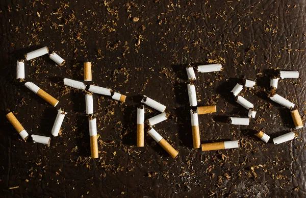 Conceito negativo de tabaco — Fotografia de Stock