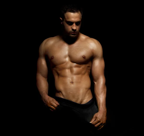 Model muscular masculin — Fotografie, imagine de stoc