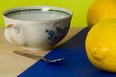 çay Kupası ve limon