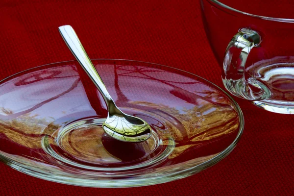 güzel çay servisi - bir tabak, kaşık ve bardak