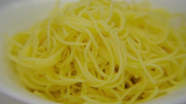 Ein Teller Spaghetti full hd 1080p — Stockvideo