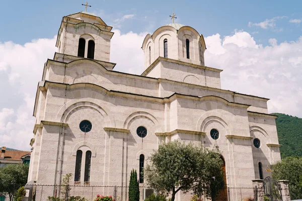 Gereja St. Sava di Tivat. Montenegro — Stok Foto