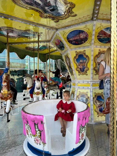 Little Girl Carousel Shape Cup High Quality Photo — Stock Photo, Image