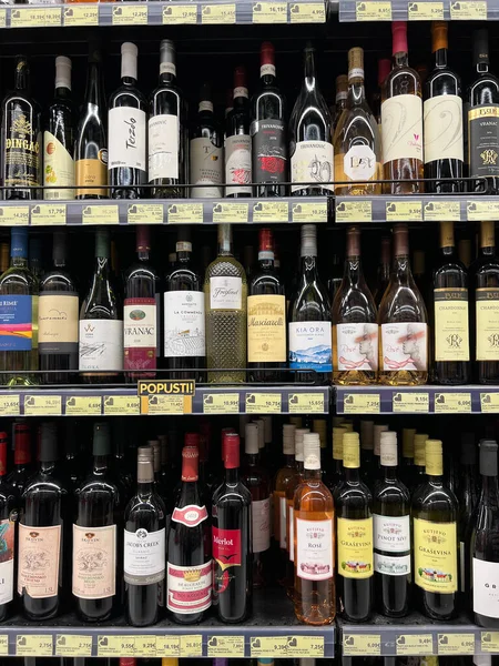 Variety Wine Stands Shelves Supermarket High Quality Photo — Stock Fotó