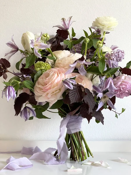 Wedding Bouquet Purple Ribbon Stands Wall High Quality Photo Obraz Stockowy