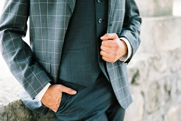 Man Plaid Suit His Hand His Pants Pocket Close High — Stock fotografie