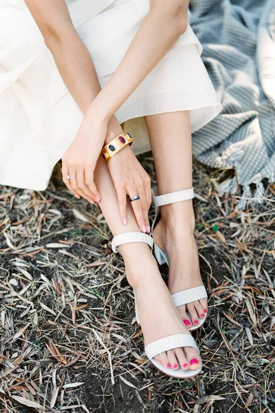 Woman Sitting Grass Folded Her Hands Her Lap High Quality — Stockfoto