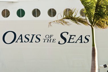 Oasis of the Seas clipart