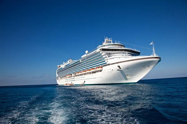 Cruise Ship — Stock Photo, Image