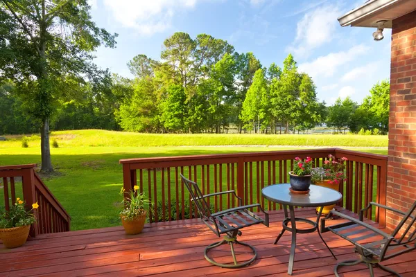 Backyard Deck — Stock Photo, Image