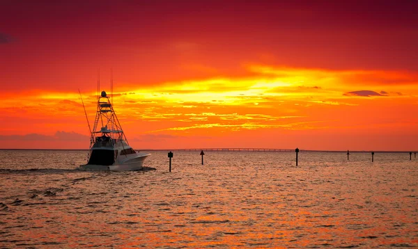 Croisière au coucher du soleil — Photo