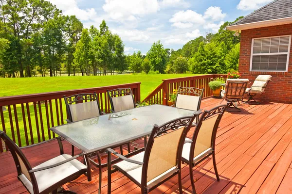 Backyard Deck — Stockfoto