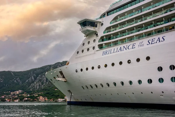 Kotor Montenegro Juni 2016 Royal Brilliance Seas Förankrad Hamnen Kotor — Stockfoto