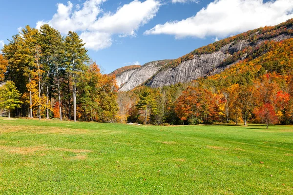 Montagna Rocciosa Calva Nella Stagione Autunnale Nella Sapphire Valley Della — Foto Stock