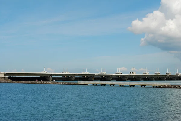 Stormfloder barriär — Stockfoto