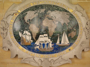 Commemorative plaque for seafarers clipart