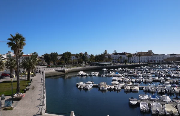 Hamnutsikt i staden faro, portugal — Stockfoto