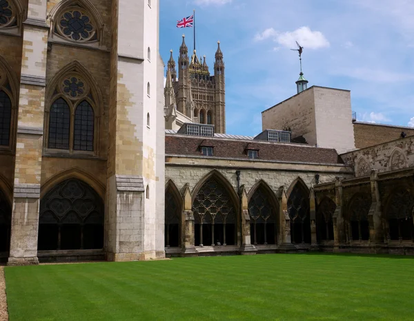 Westminster Abbey courtyard — Stock Photo, Image