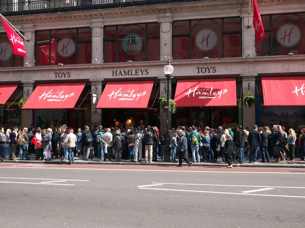 Hamley'ler oyuncak Dükkanı, Londra