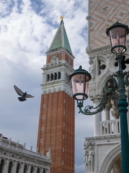 Torre Campanile em Veneza — Fotografia de Stock