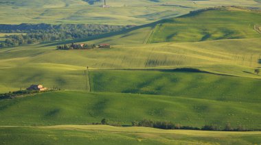 gün batımında tuscan yatay yeşil alan