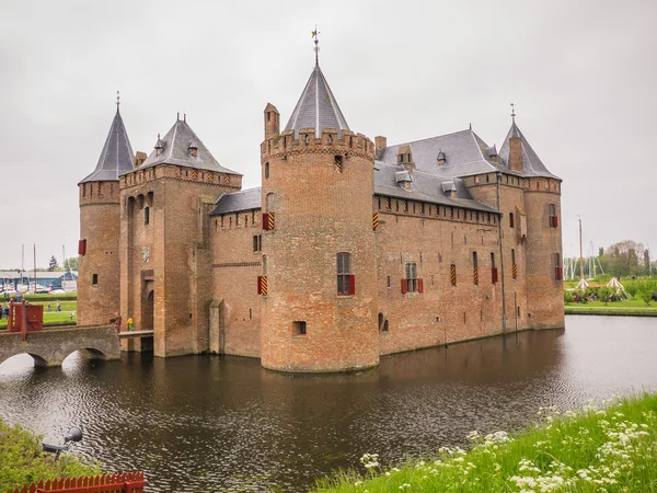 Muiderslot hrad v Nizozemsku — Stock fotografie