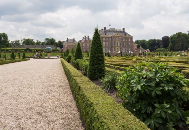 Royal palace Het Loo in the Netherlands clipart