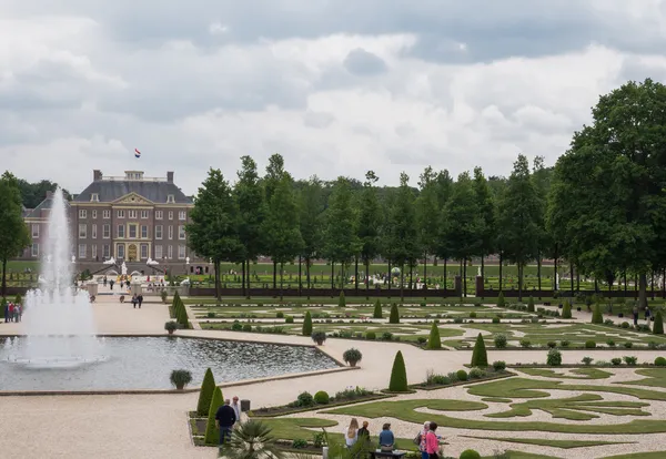 Королевский дворец Het Loo в Нидерландах — стоковое фото