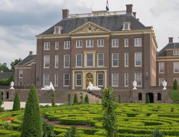 Královského paláce het loo v Nizozemsku — Stock fotografie