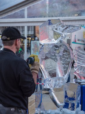 buz heykel Festivali heykel