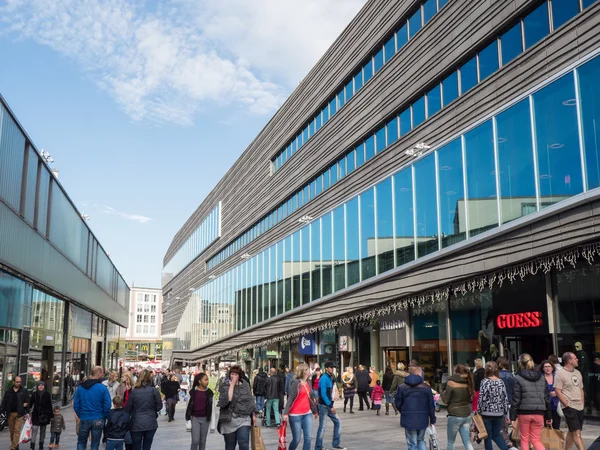 Le centre-ville moderne d'Almere, Pays-Bas — Photo