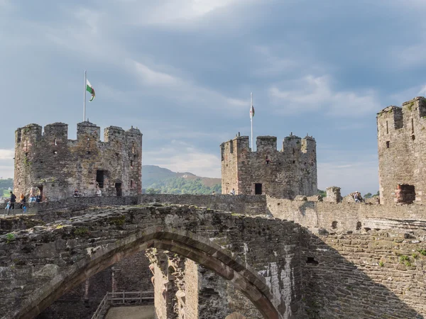 Vista para Conwy Castle, País de Gales — Fotografia de Stock