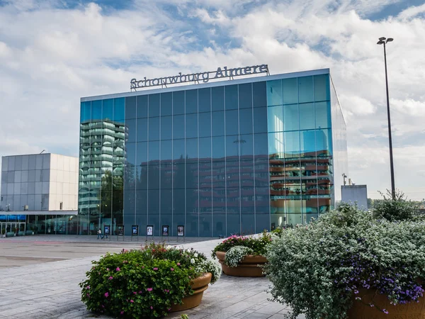 Architecture in the modern city centre of Almere, The Netherland — Stock Photo, Image