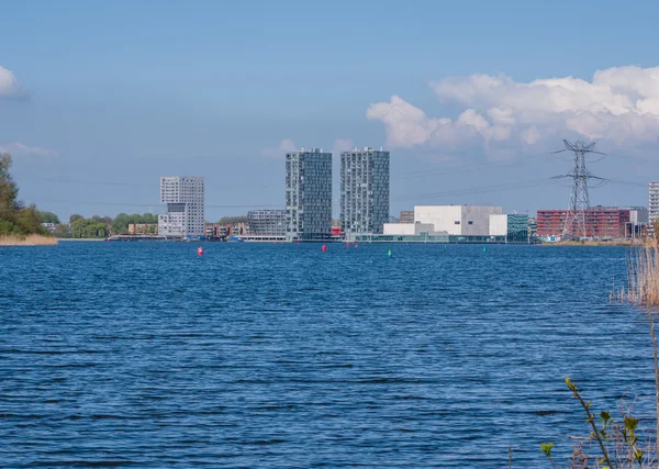 Almere, net modern kent merkezinin manzarası bir parçası — Stok fotoğraf