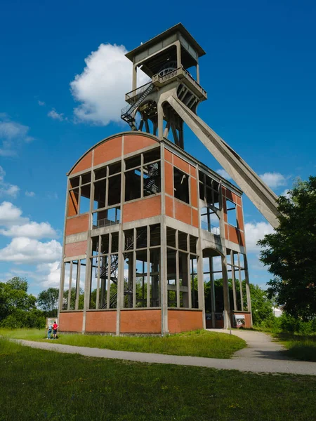 F.d. gruvschakt för kol i Belgien — Stockfoto