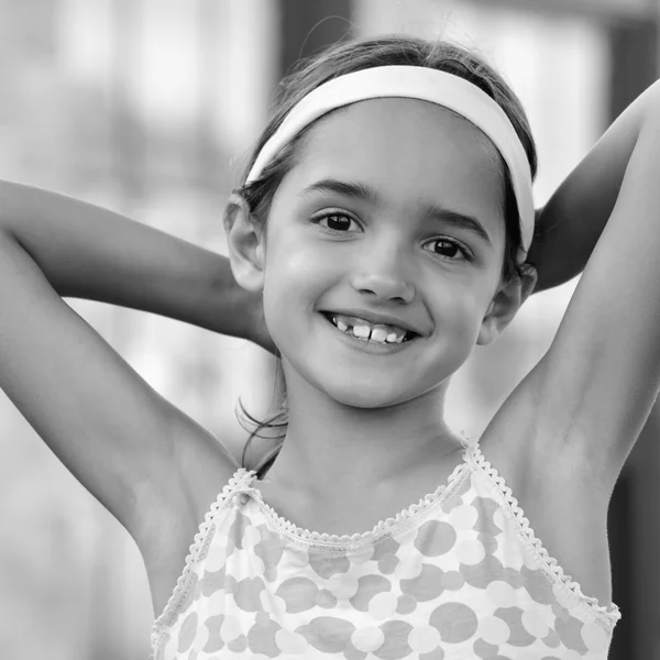 Šťastný hispánský holčička — Stock fotografie