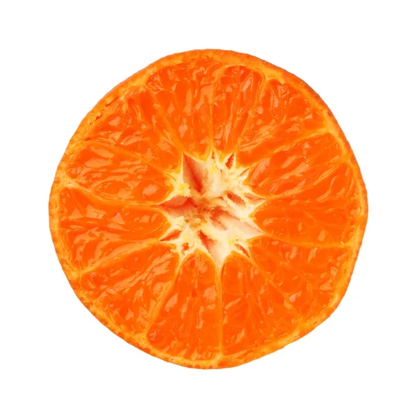 Clementina mandarina medio aislada sobre fondo blanco — Foto de Stock