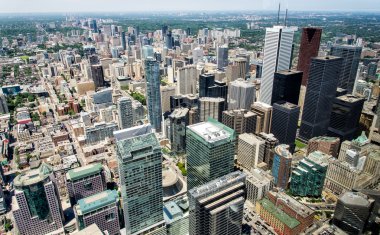 cn tower from downtown Toronto