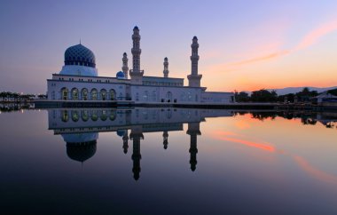 sabah, borneo, Malezya camide yüzen likas