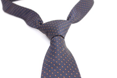 Beyaz arka plan üzerinde boyun kravat