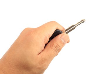 el araba anahtarları üzerinde beyaz izole tutarak