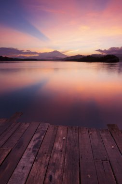 sunrise, renkli yansıması