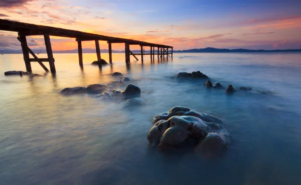 与美丽的日落颜色的海景 — 图库照片