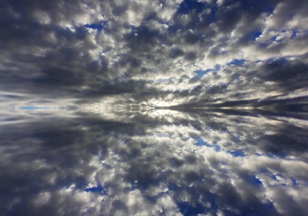 云层的反射 — 图库照片