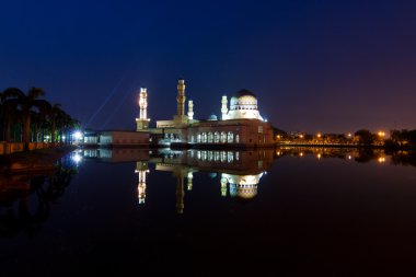 sabah, Doğu Malezya, Borneo kota kinabalu şehir Camii şafak