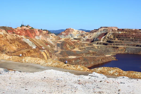 Pyrite de fer, Corta Atalaya, la plus grande mine à ciel ouvert d'Europe, Minas de Riotinto, Nerva. Province de Huelva, Andalousie, Espagne — Photo