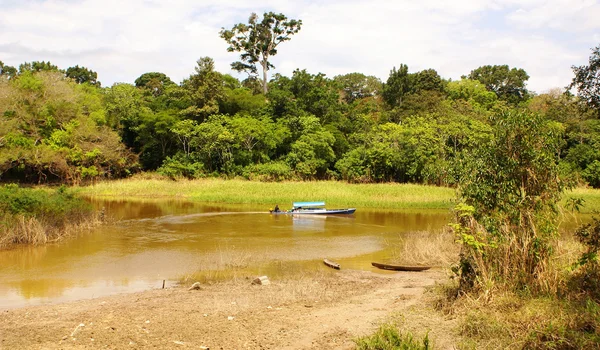 Boating on the River, peru Amazon — Stock Photo, Image
