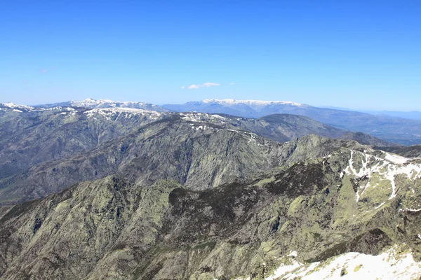 Nieve gredos montañas en avila españa — Foto de Stock