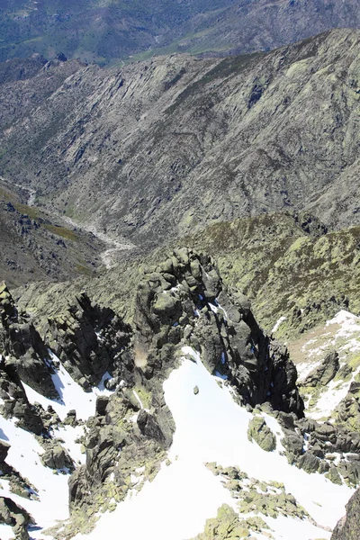 Pohoří gredos sníh v avila, Španělsko — Stock fotografie