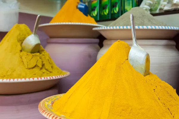 Especias en el mercado Marrakech, Marruecos — Foto de Stock